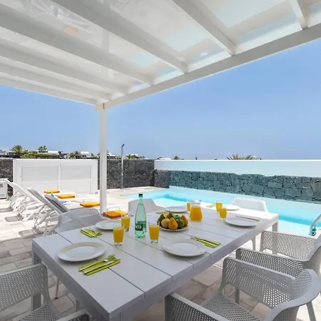 Villa Femes By